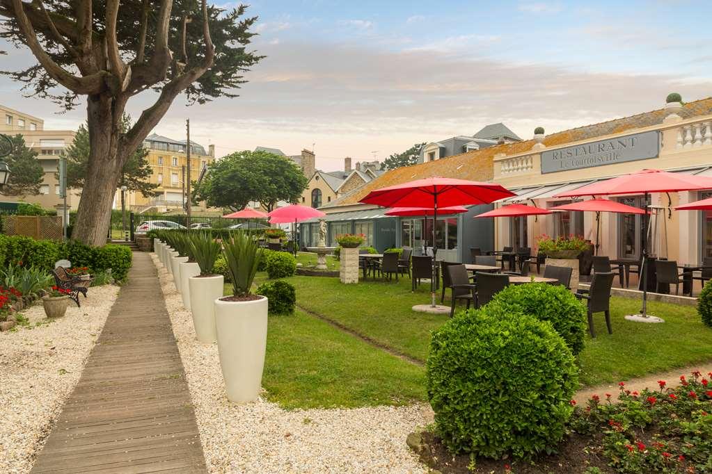 Grand Hotel De Courtoisville - Piscine & Spa, The Originals Relais Saint-Malo Exterior foto